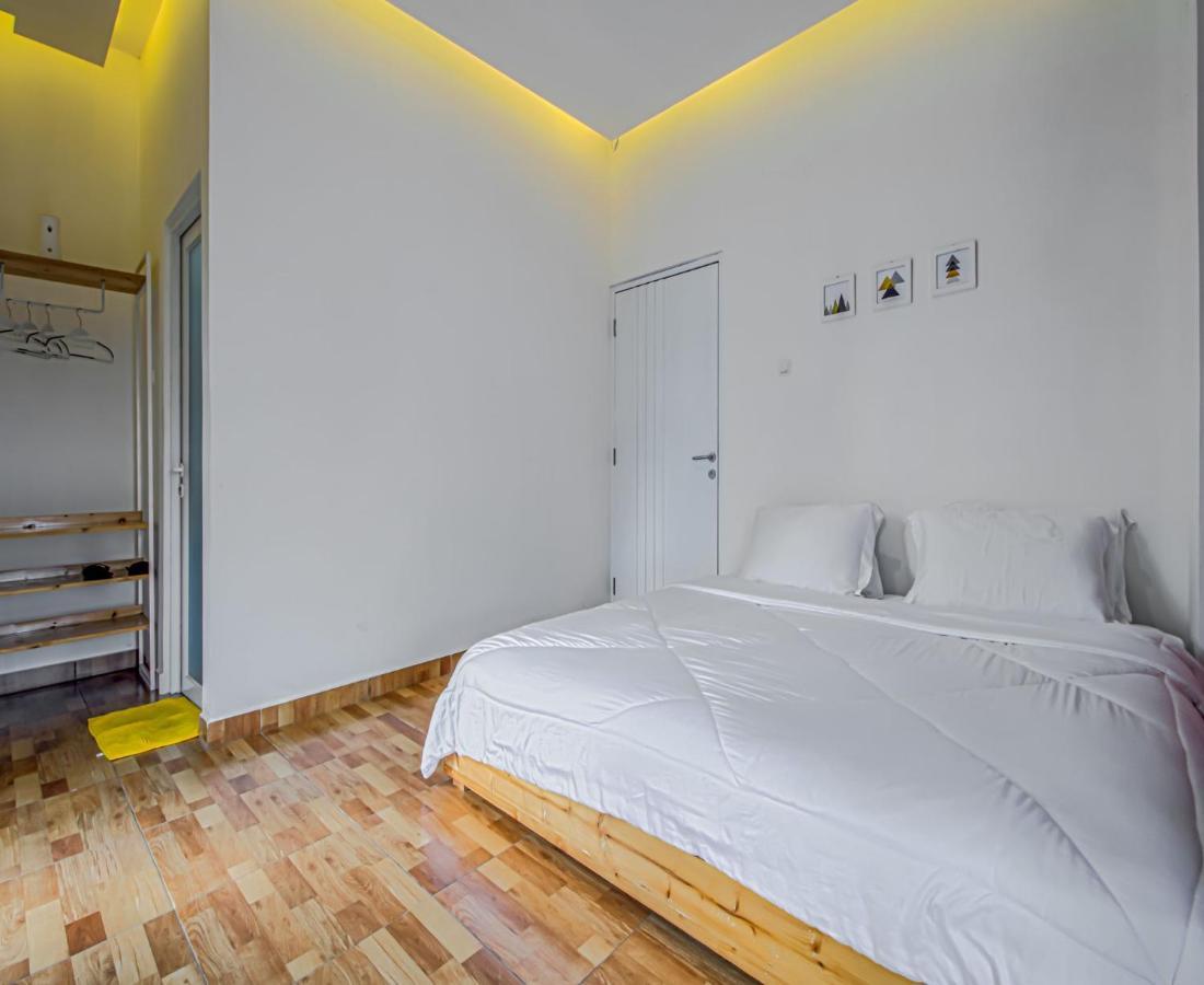 D'Journey Hotel Лембанг Екстериор снимка