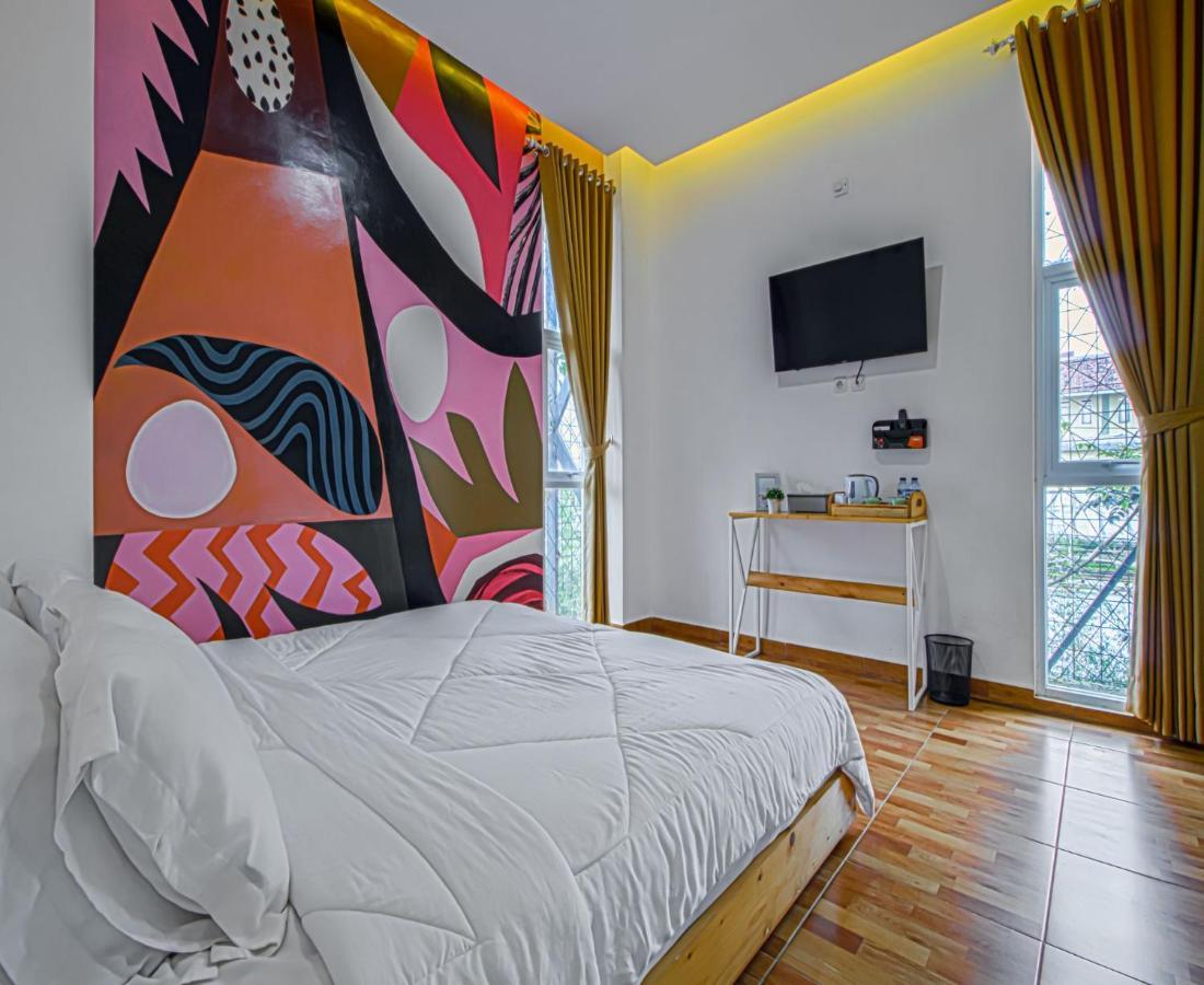 D'Journey Hotel Лембанг Екстериор снимка