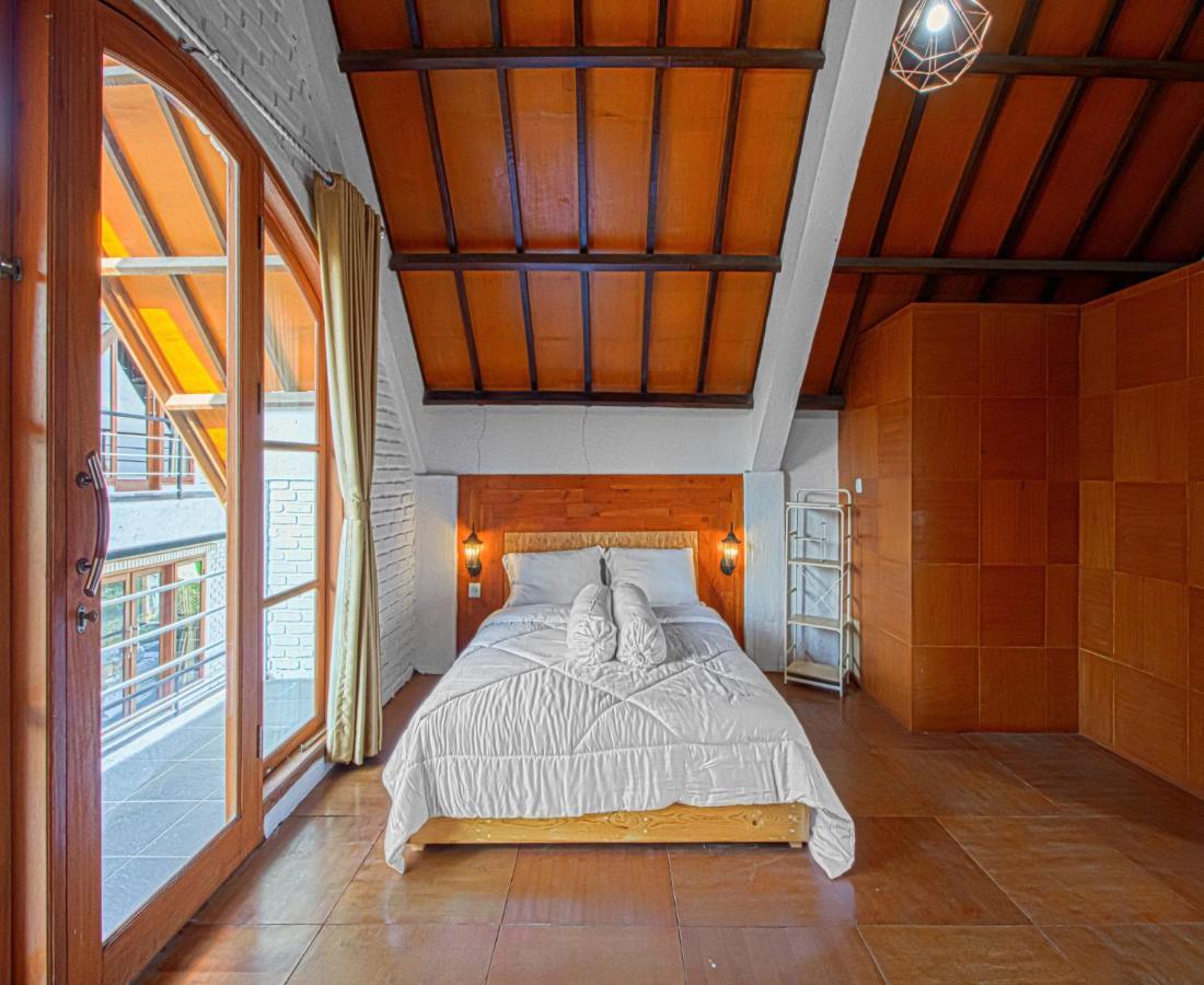 D'Journey Hotel Лембанг Екстериор снимка