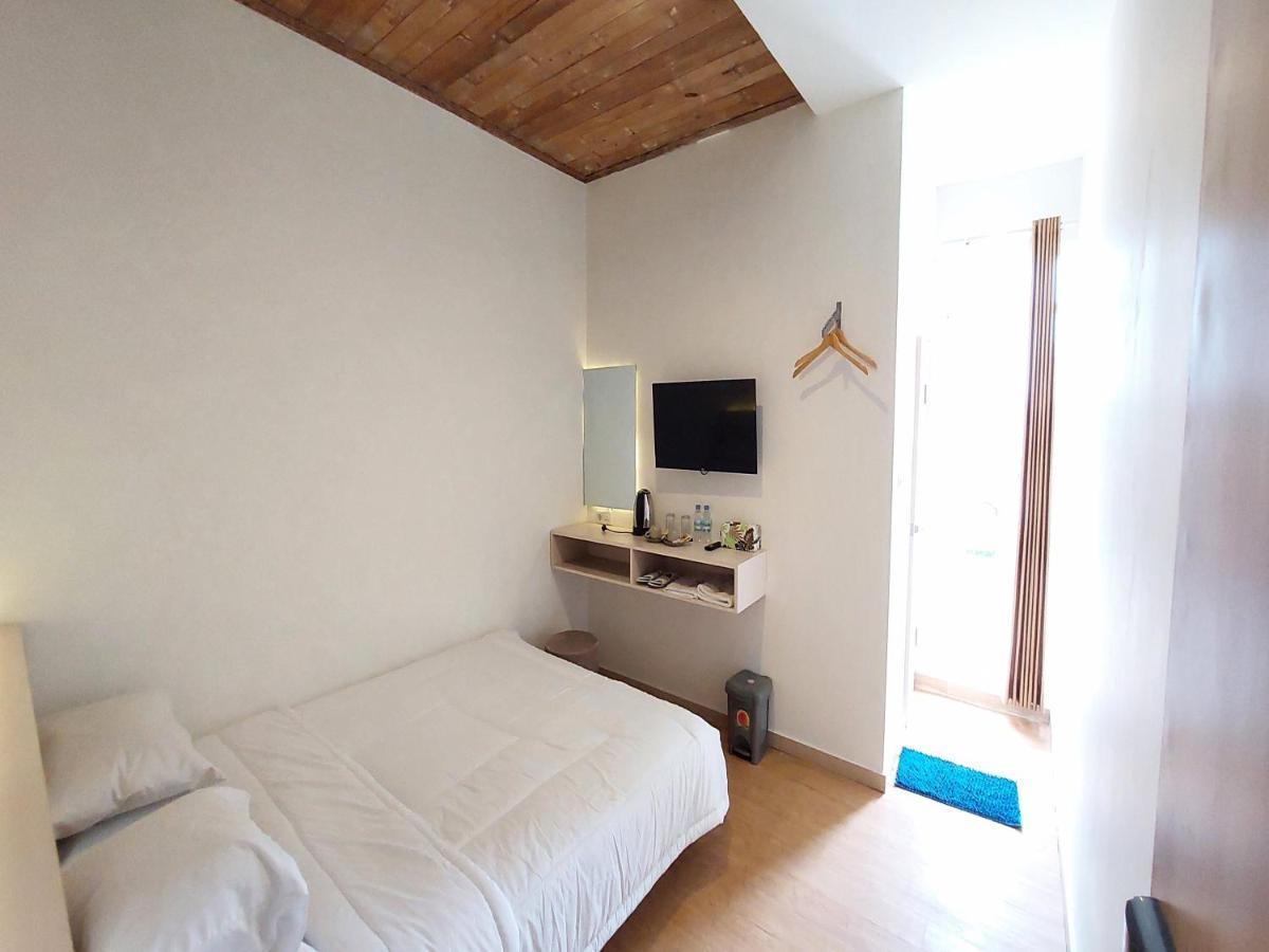 D'Journey Hotel Лембанг Екстериор снимка