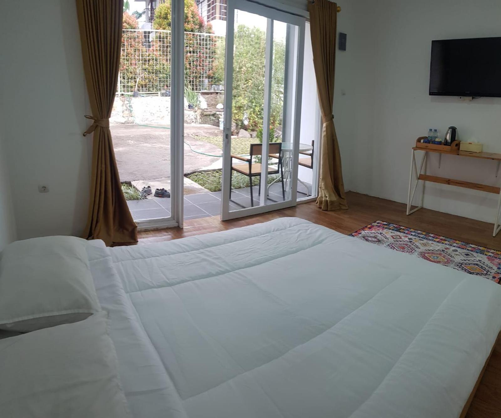 D'Journey Hotel Лембанг Екстериор снимка